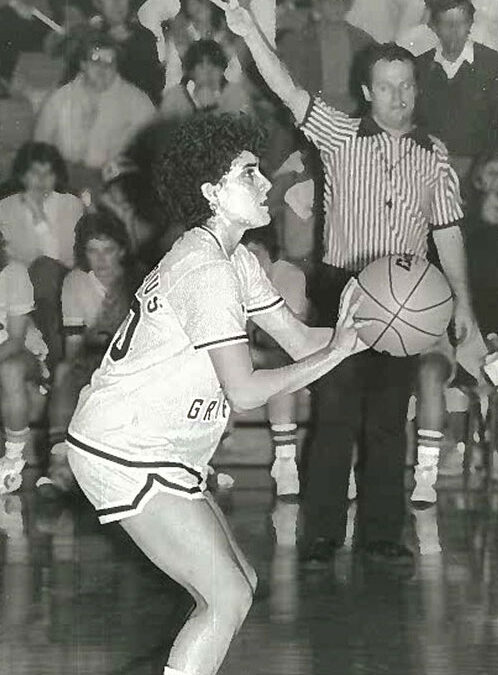 Gina Castelli